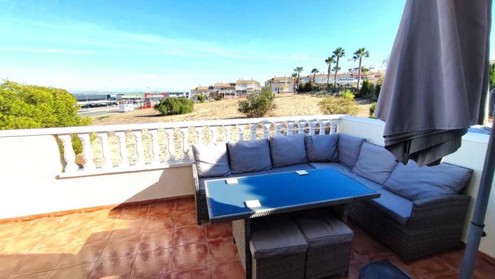 Image No.6-Appartement de 2 chambres à vendre à Los Altos