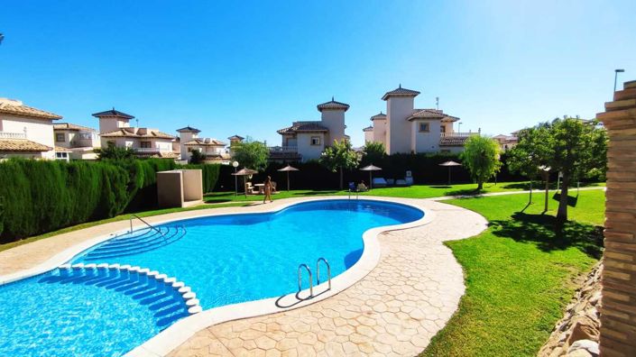 Image No.3-Villa de 2 chambres à vendre à La Zenia