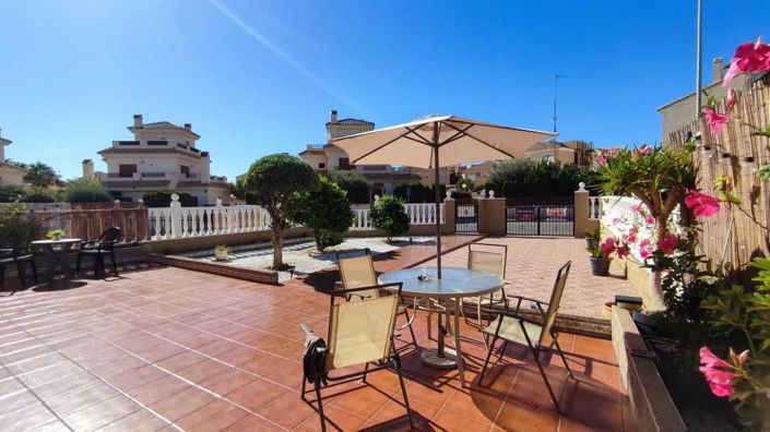 Image No.10-Villa de 2 chambres à vendre à La Zenia