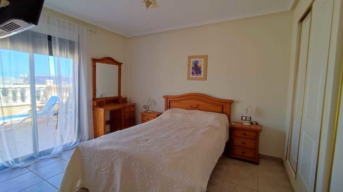 Image No.25-Villa de 4 chambres à vendre à Villamartin