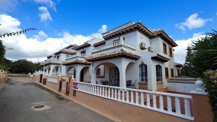 Image No.12-Villa de 2 chambres à vendre à Cabo Roig