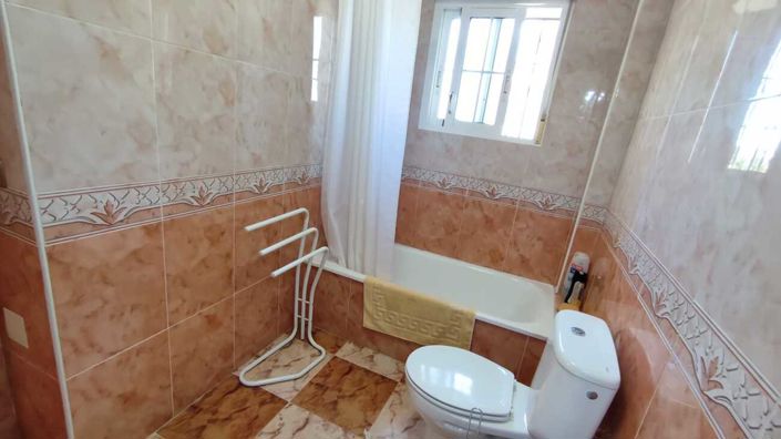 Image No.18-Villa de 2 chambres à vendre à Cabo Roig