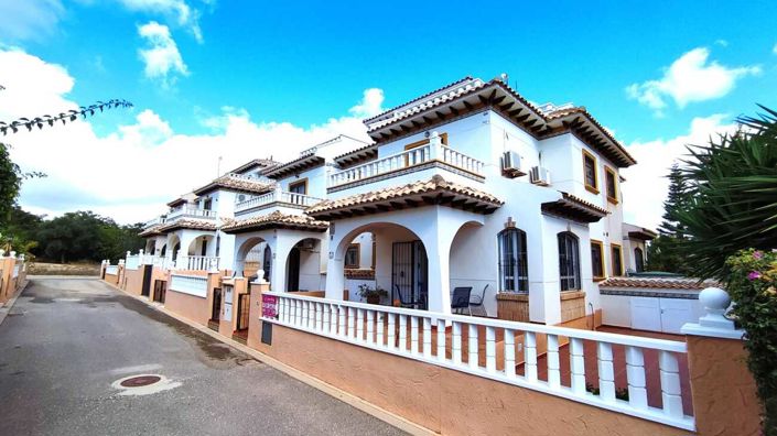 Image No.22-Villa de 2 chambres à vendre à Cabo Roig