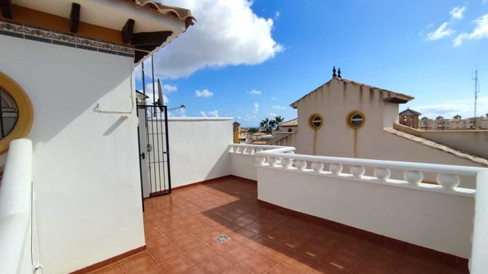 Image No.8-Villa de 2 chambres à vendre à Cabo Roig