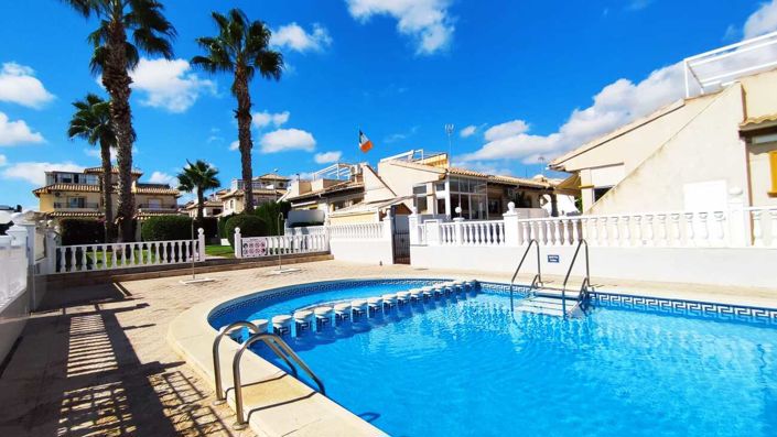 Image No.3-Bungalow de 2 chambres à vendre à Playa Flamenca