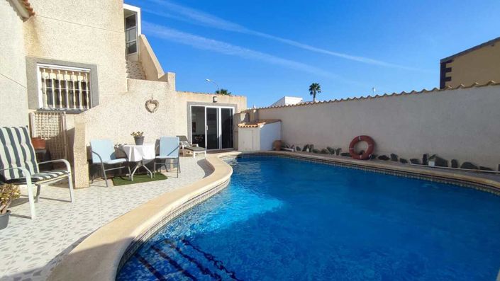 Image No.45-4 Bed Villa for sale