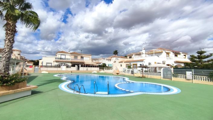 Image No.3-Bungalow de 2 chambres à vendre à Playa Flamenca