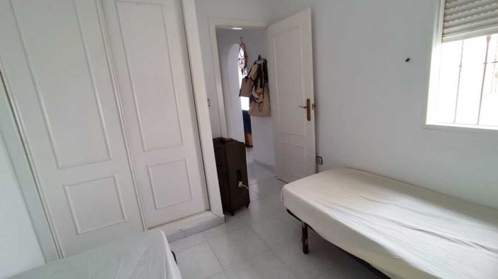 Image No.16-2 Bed Apartment for sale