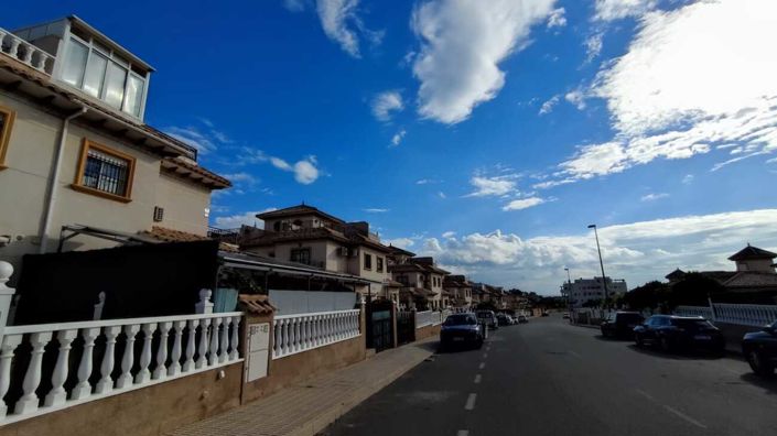 Image No.17-3 Bed Quad for sale