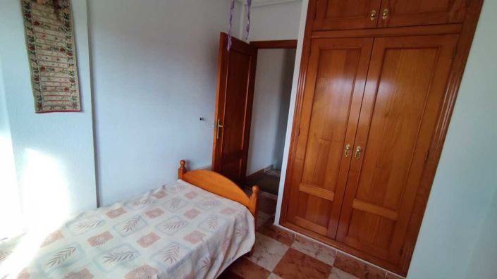 Image No.20-3 Bed Quad for sale