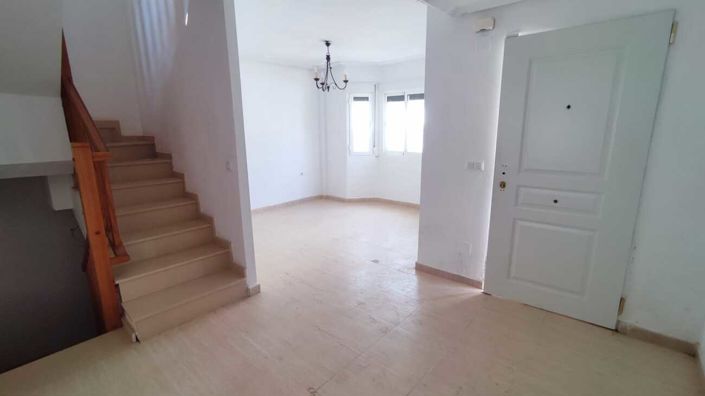 Image No.4-3 Bed House for sale