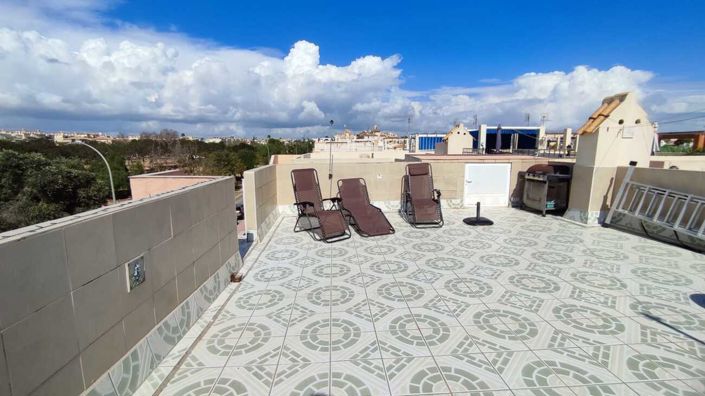 Image No.18-2 Bed Apartment for sale