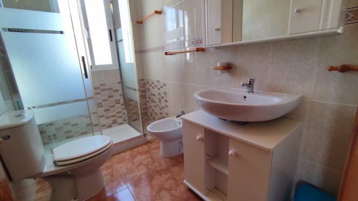 Image No.6-3 Bed Villa for sale