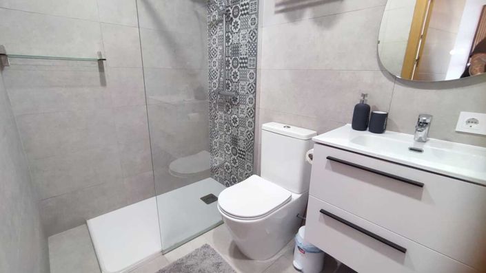 Image No.7-1 Bed Apartment for sale