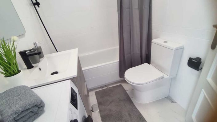 Image No.9-Appartement de 2 chambres à vendre à Los Altos