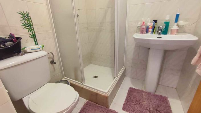 Image No.14-2 Bed Bungalow for sale