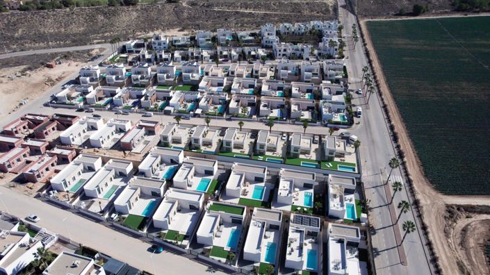 Image No.19-3 Bed Villa for sale