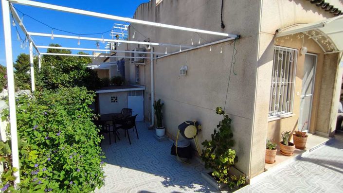 Image No.27-2 Bed Bungalow for sale