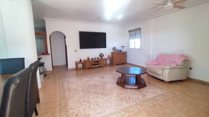 Image No.12-3 Bed Villa for sale