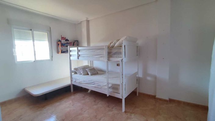 Image No.13-3 Bed Villa for sale