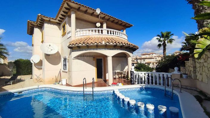 Image No.22-3 Bed Villa for sale