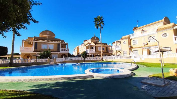 Image No.2-3 Bed Quad for sale