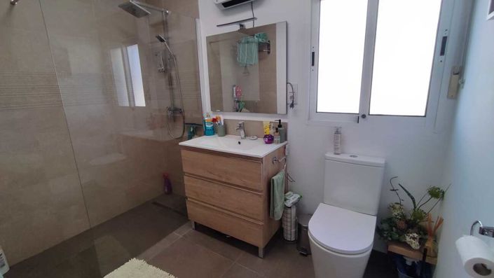 Image No.20-3 Bed Villa for sale