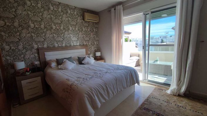 Image No.22-3 Bed Villa for sale