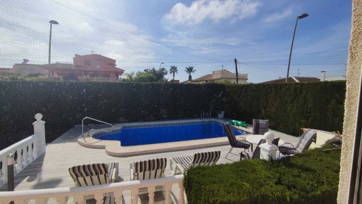 Image No.10-4 Bed Villa for sale