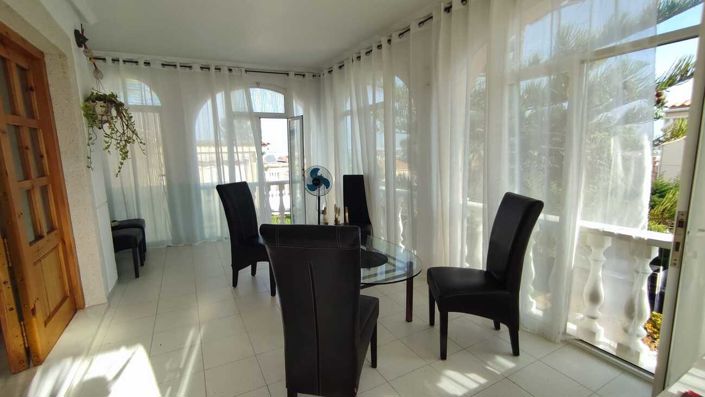 Image No.18-4 Bed Villa for sale