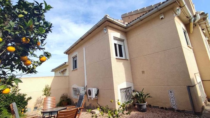 Image No.34-4 Bed Villa for sale