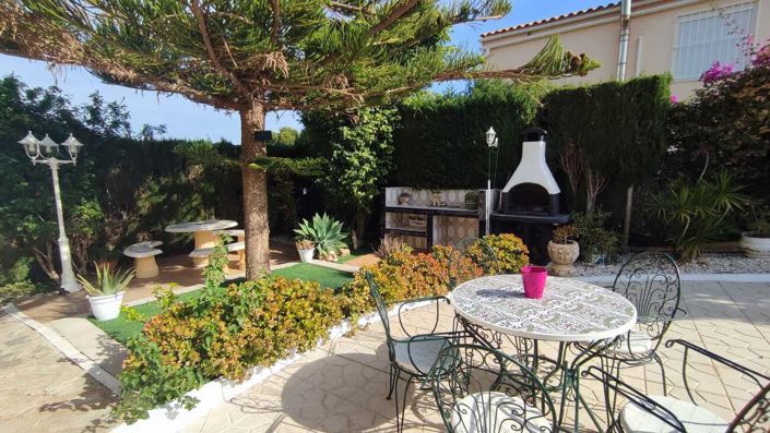 Image No.37-4 Bed Villa for sale