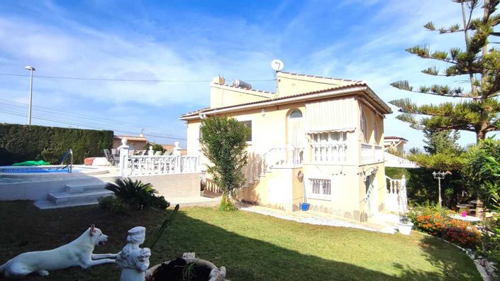 Image No.9-4 Bed Villa for sale