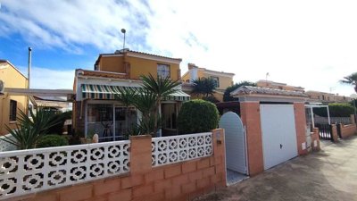 villa-playa-flamenca-cl204-1