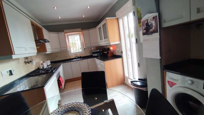 Image No.21-3 Bed Villa for sale