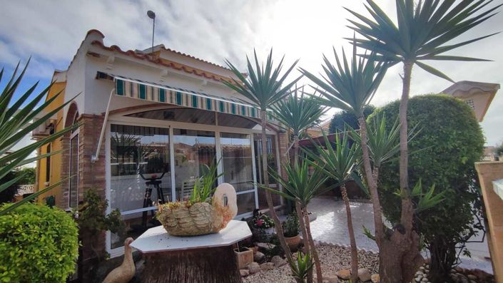 Image No.24-3 Bed Villa for sale