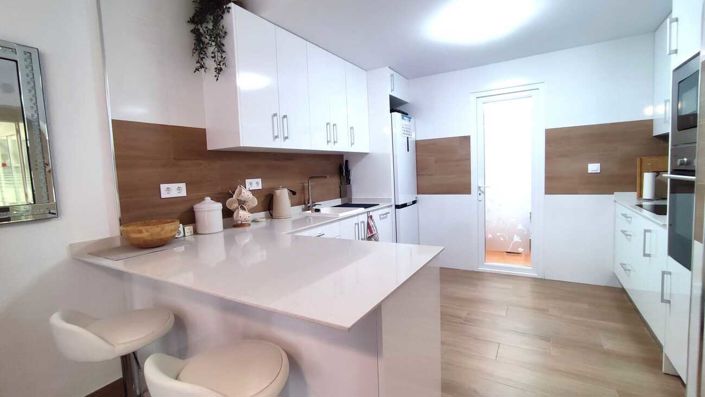 Image No.3-2 Bed Apartment for sale