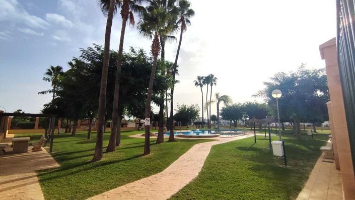 Image No.21-2 Bed Apartment for sale