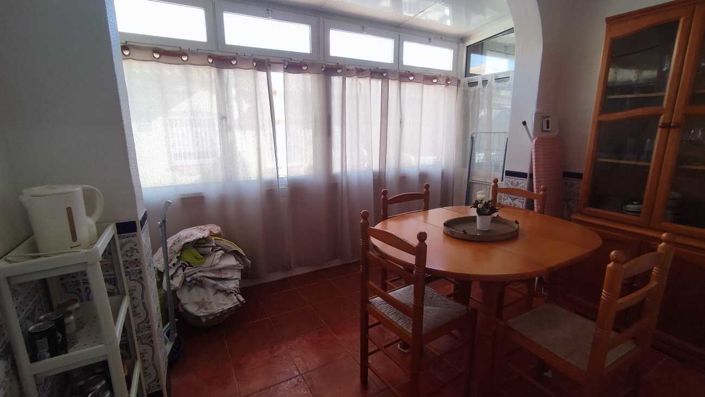 Image No.11-2 Bed Townhouse for sale