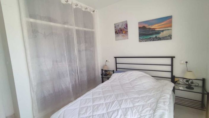 Image No.19-2 Bed Townhouse for sale