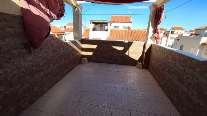 Image No.19-2 Bed Apartment for sale