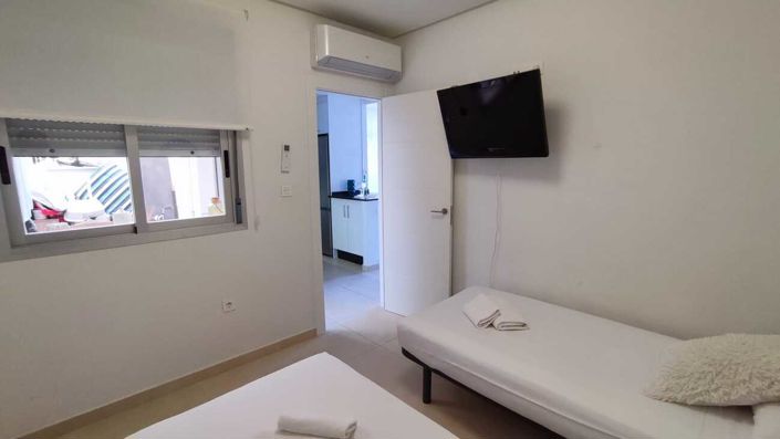 Image No.20-2 Bed Apartment for sale