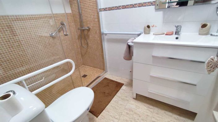 Image No.24-2 Bed Apartment for sale