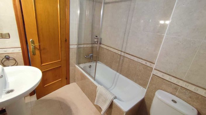 Image No.18-2 Bed Apartment for sale