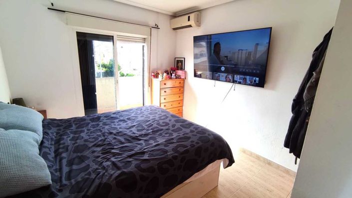 Image No.5-3 Bed Quad for sale