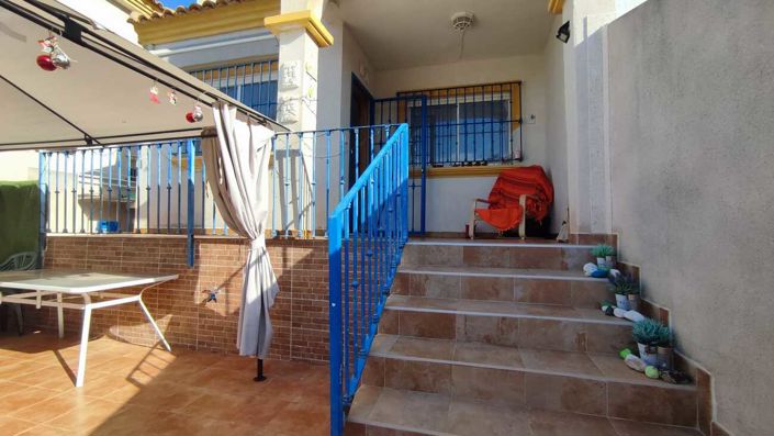 Image No.14-3 Bed Townhouse for sale