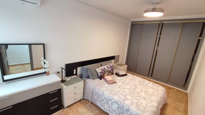 Image No.12-2 Bed Apartment for sale