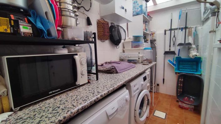 Image No.19-3 Bed House for sale