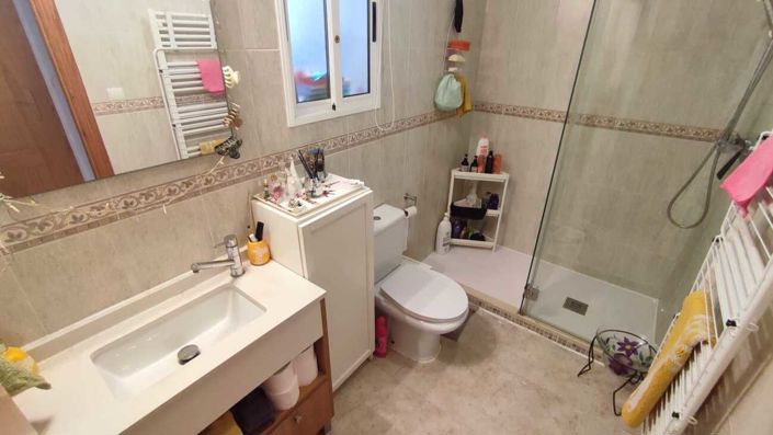 Image No.21-3 Bed House for sale