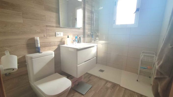 Image No.27-3 Bed Villa for sale